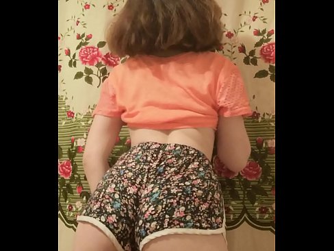 ❤️ Gadis muda seksi menanggalkan celana pendeknya di depan kamera ❤ Super sex di porno id.xxxomg.ru