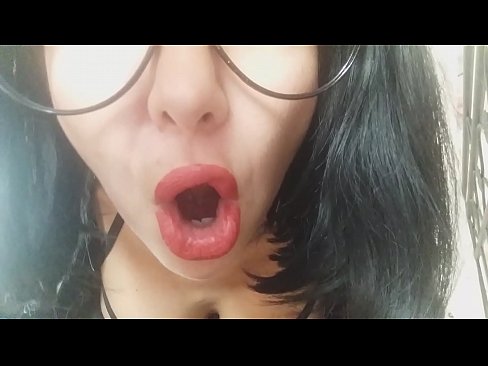 ❤️ Sayang, ibu tirimu tidak mengizinkanmu pergi ke sekolah hari ini... Aku sangat membutuhkanmu... ❤ Super sex di porno id.xxxomg.ru